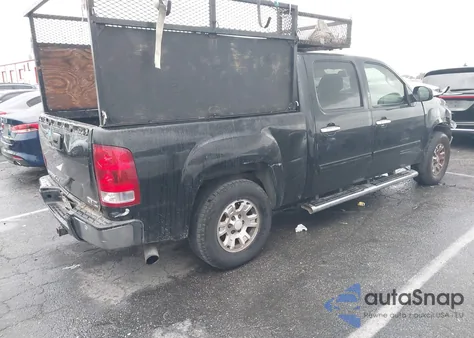 2007 GMC Sierra 1500 Sle1 z USA, uszkodzony, nr VIN 2GTEC13JX71552420